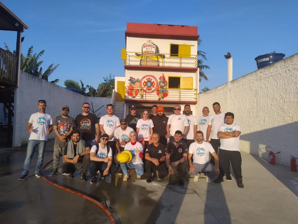 Programa Bom Marinheiro: Treinamentos de Primeiros Socorros e Combate a Incêndio